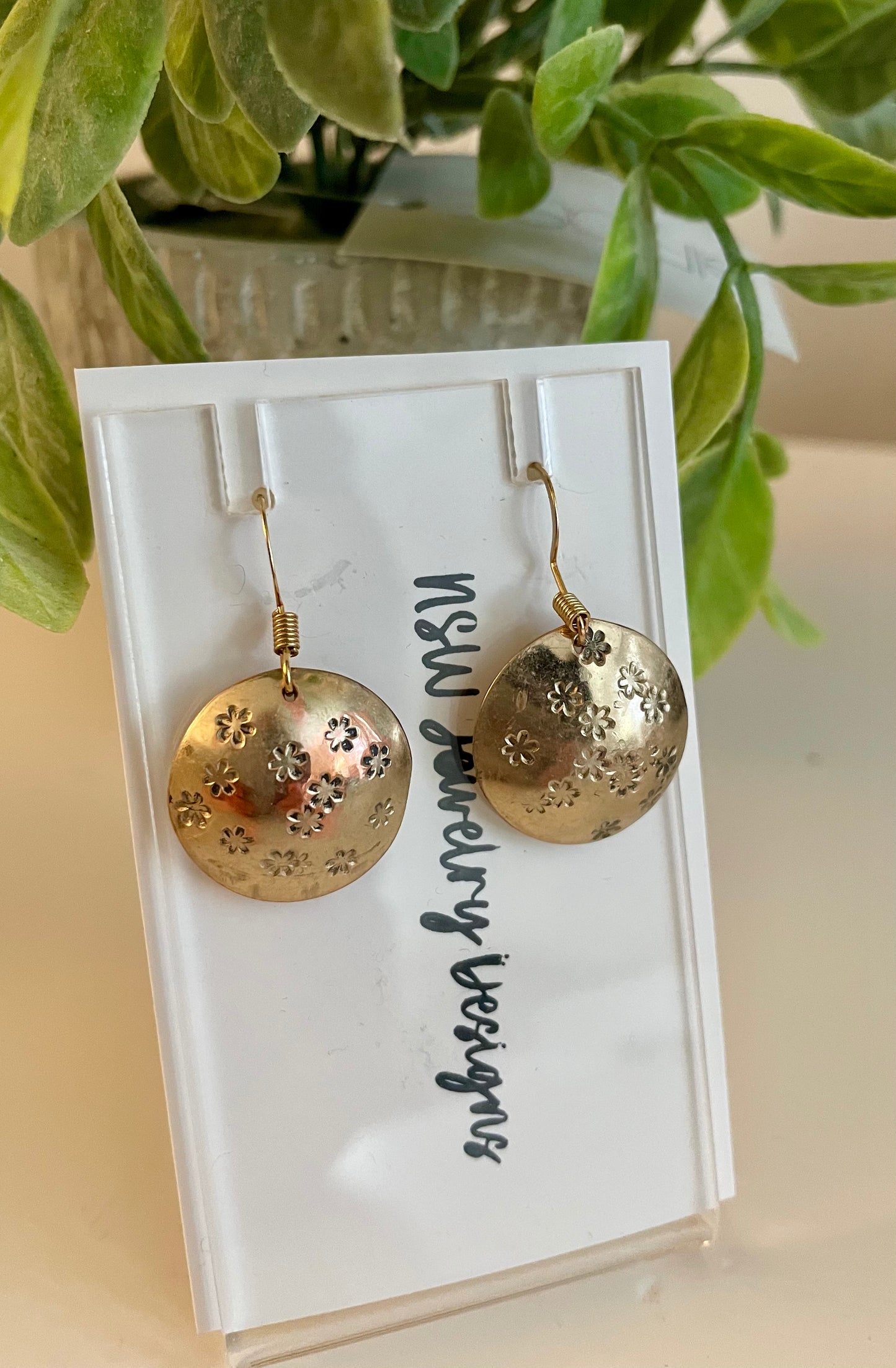 Gold Daisy Earrings