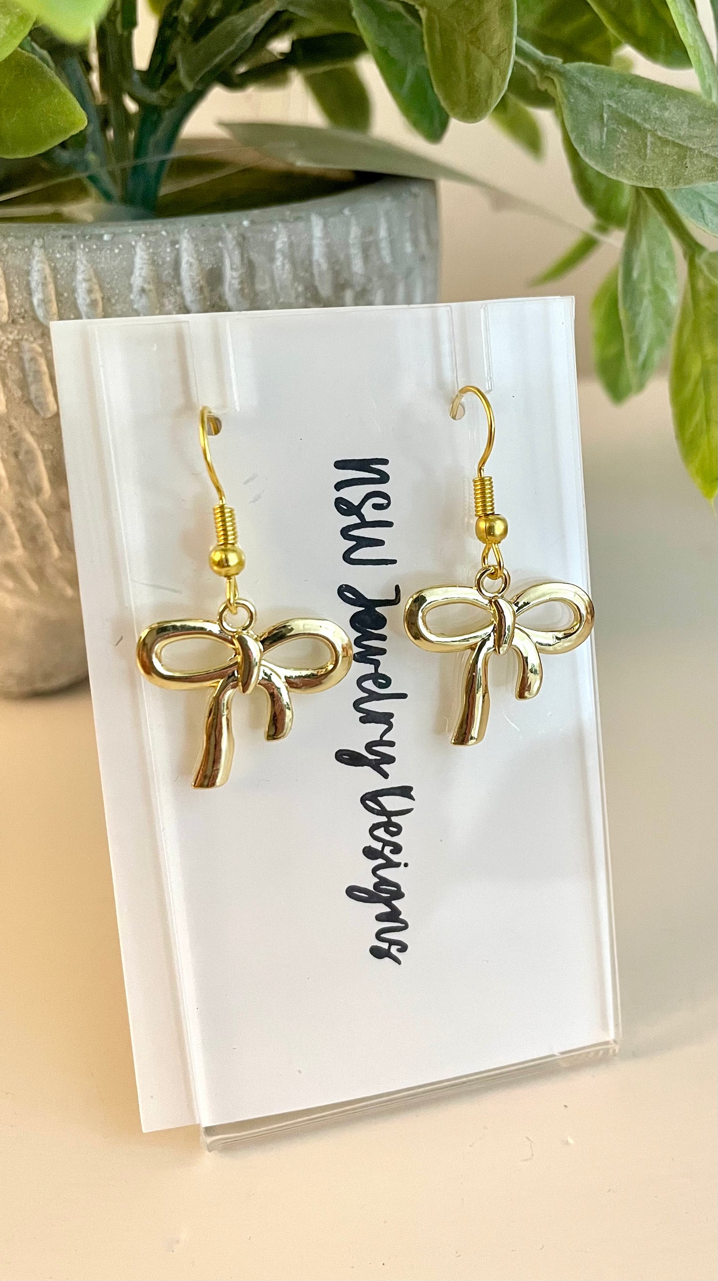 Holiday Bow Earrings